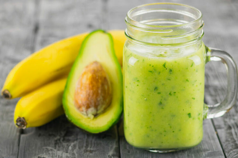 4 foods to relieve migraine symptoms